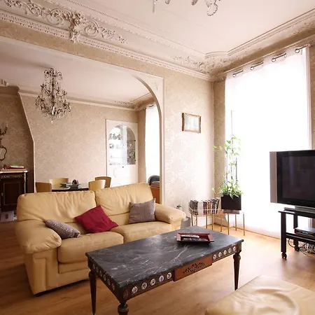 Beranger Luxe Apartment Paris